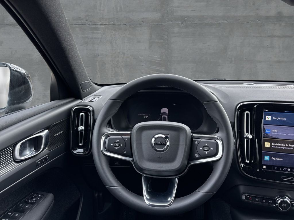 Volvo XC40 2024