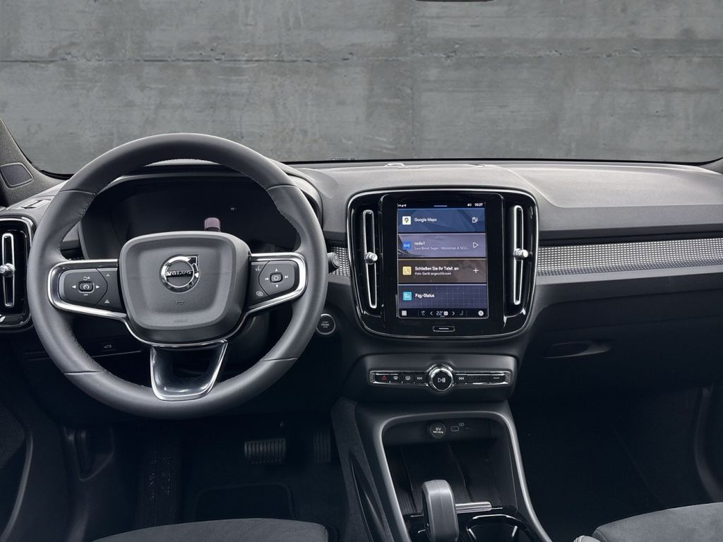 Volvo XC40 2024