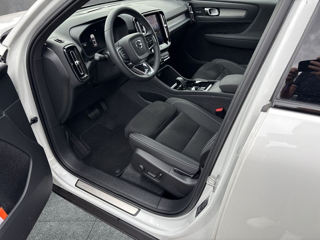 Volvo XC40 2024