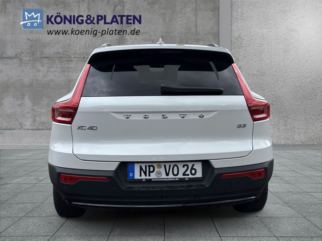 Volvo XC40 2024