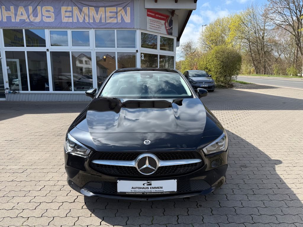 Mercedes-Benz CLA 200 2022