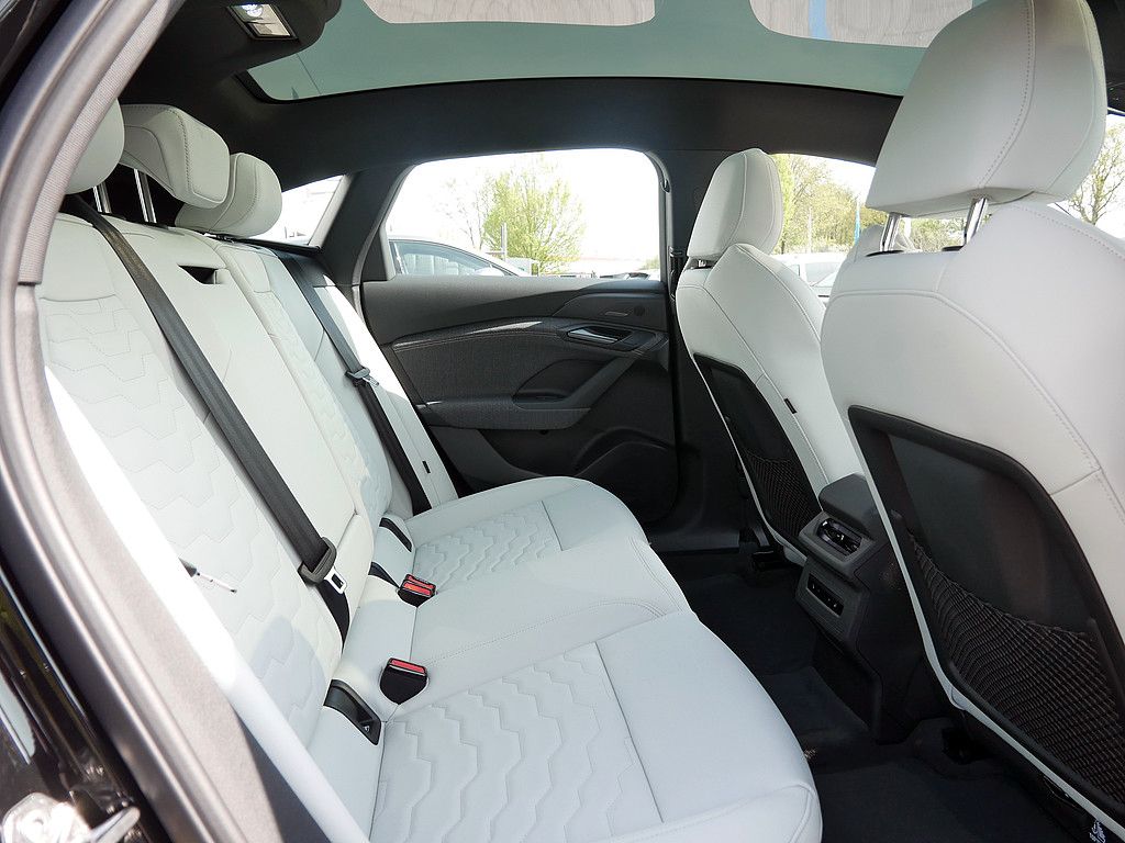 Audi A6 e-tron 2025