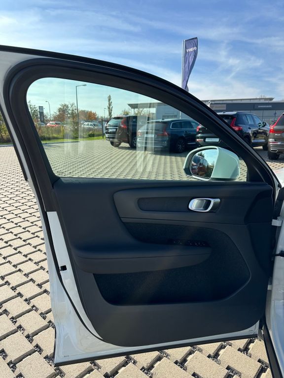 Volvo XC40 2021
