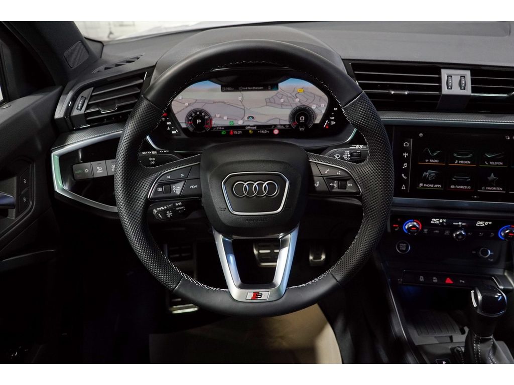 Audi Q3 2024
