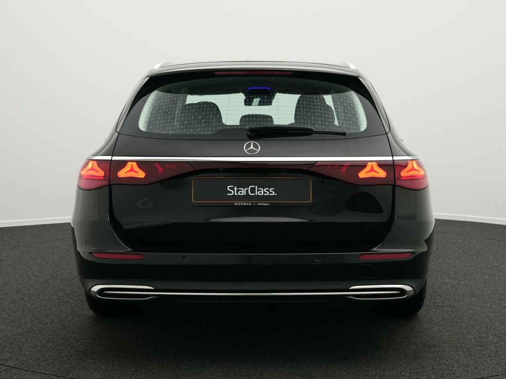 Mercedes-Benz E 220 2023