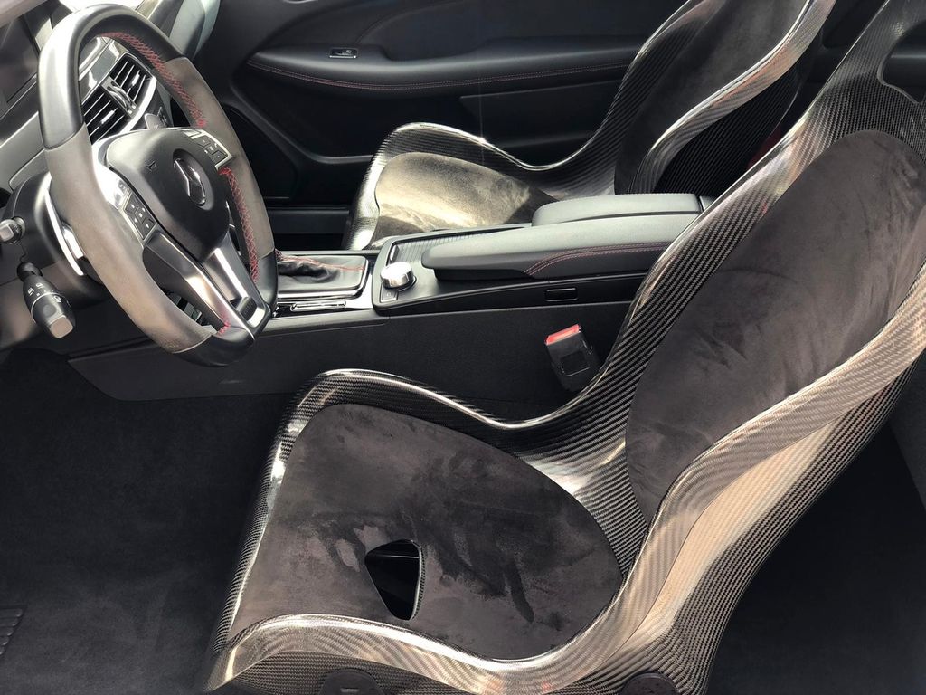 Mercedes-Benz C 63 AMG 2012