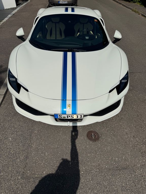 Ferrari 296 GTS 2025