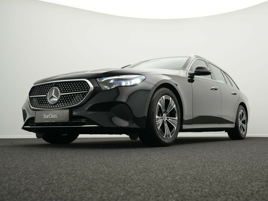 Mercedes-Benz E 220 2023