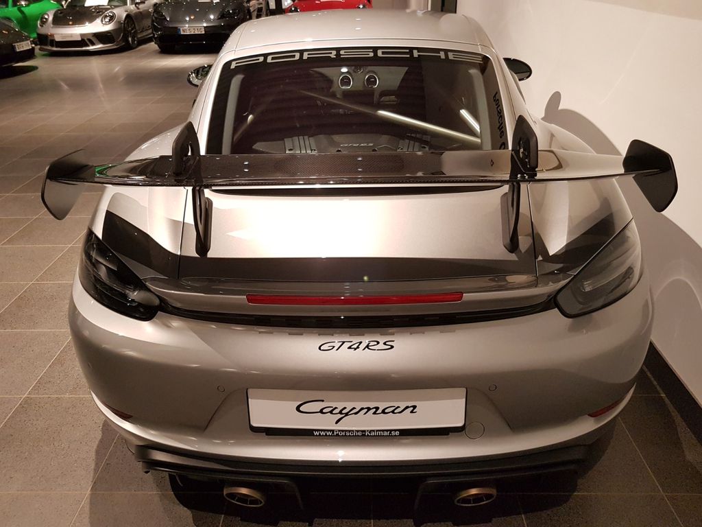 Porsche Cayman 2023