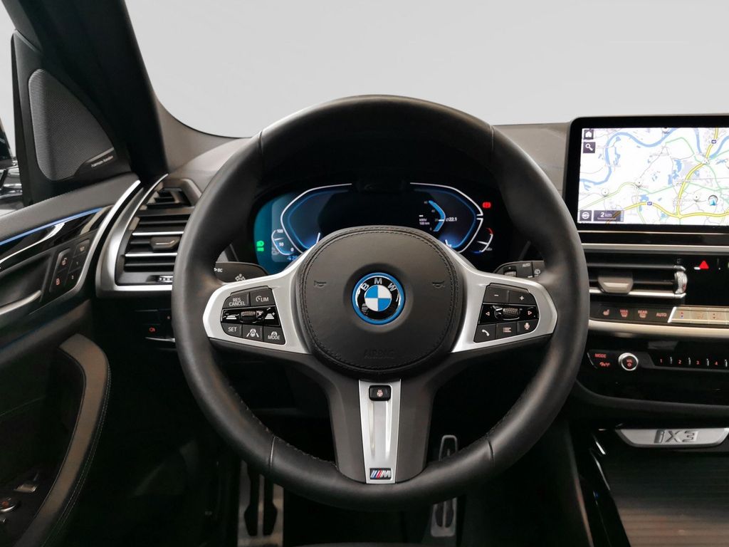 BMW iX3 2023