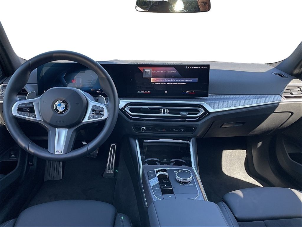 BMW 318 2024