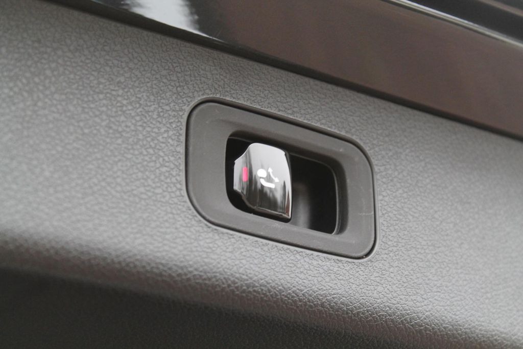 Mercedes-Benz E 300 2024