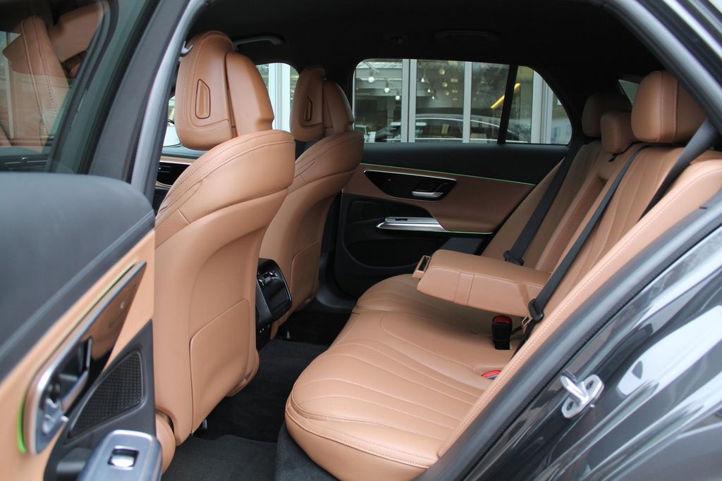 Mercedes-Benz E 300 2024