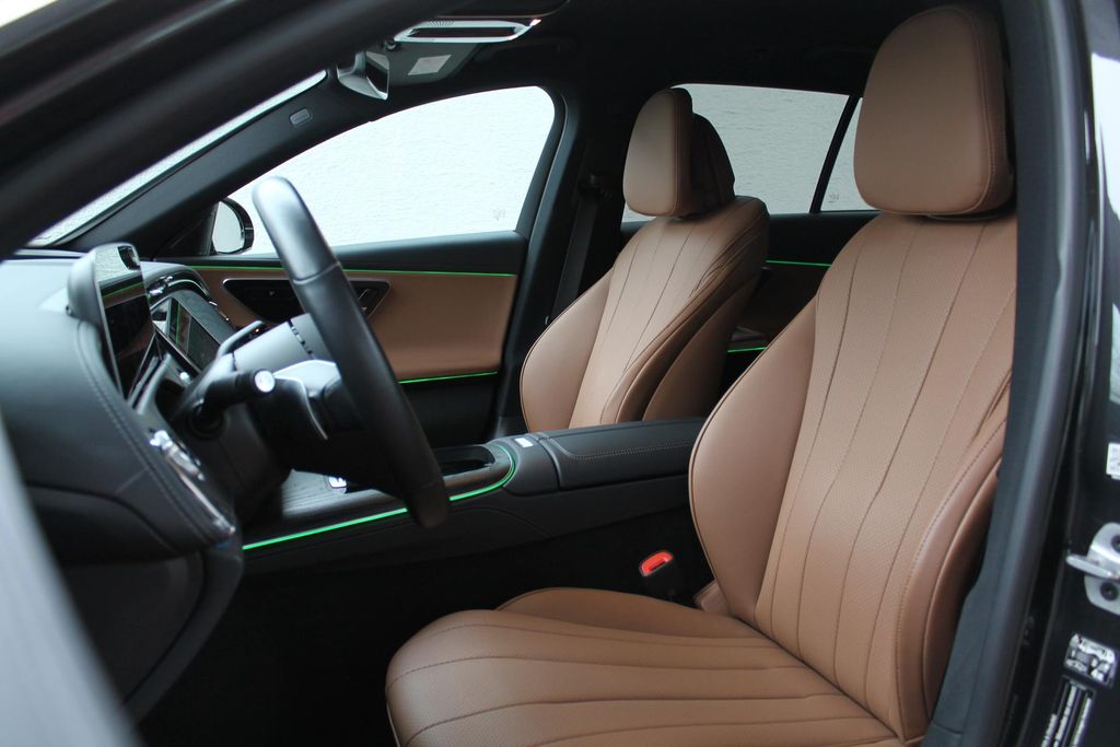 Mercedes-Benz E 300 2024