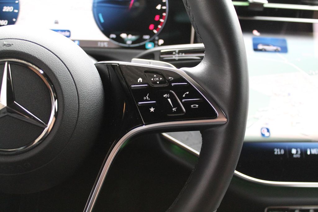 Mercedes-Benz E 300 2024