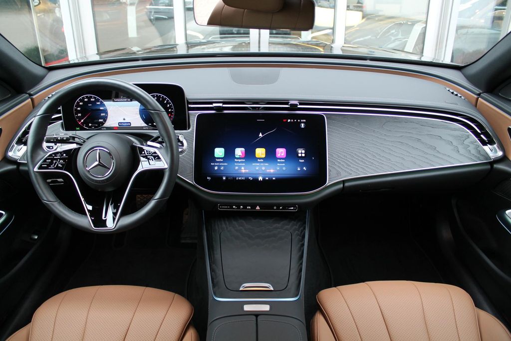 Mercedes-Benz E 300 2024