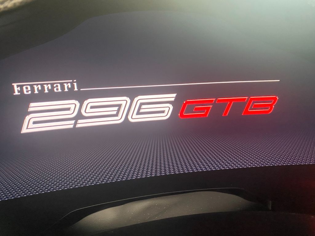 Ferrari 296 GTB 2023