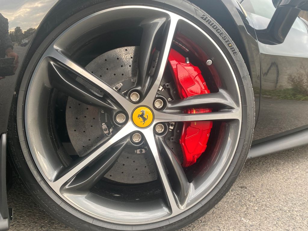 Ferrari 296 GTB 2023