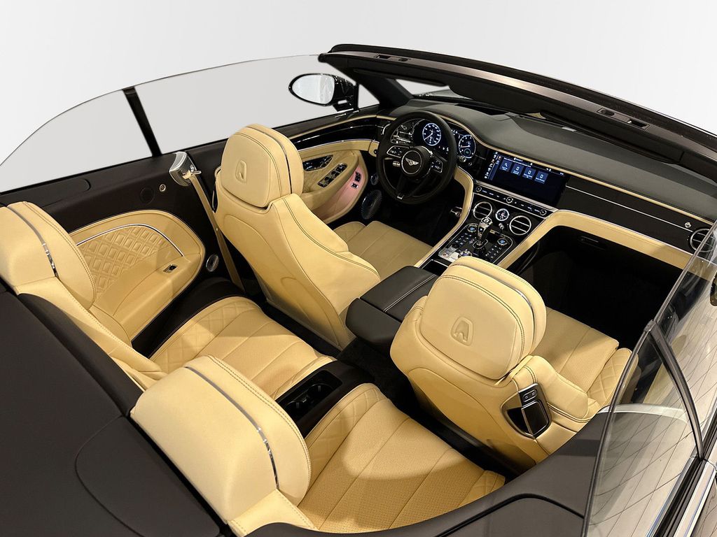 Bentley Continental GTC 2021