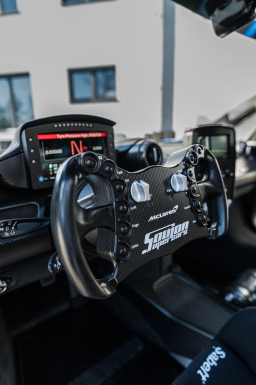 McLaren Senna GTR 2021