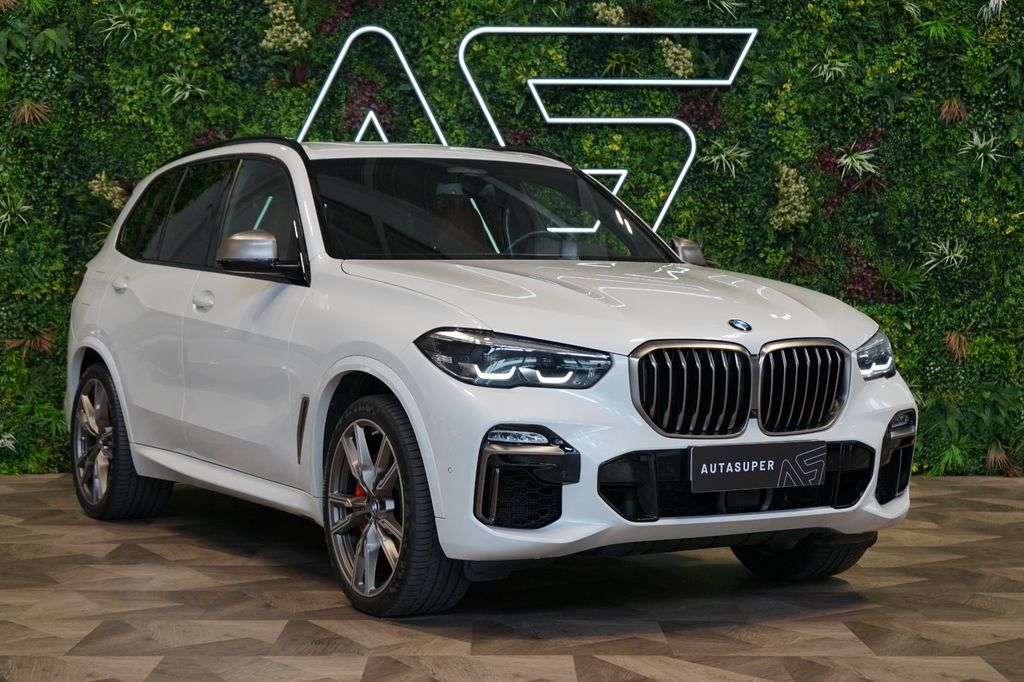 BMW X5 M50 2021
