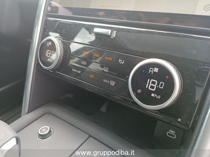 Land Rover Discovery 2022