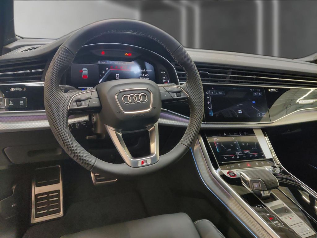 Audi SQ7 2025