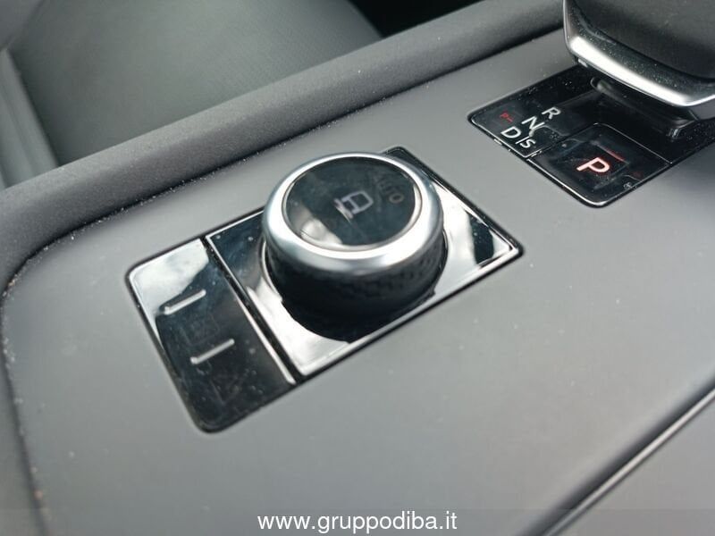 Land Rover Discovery 2022