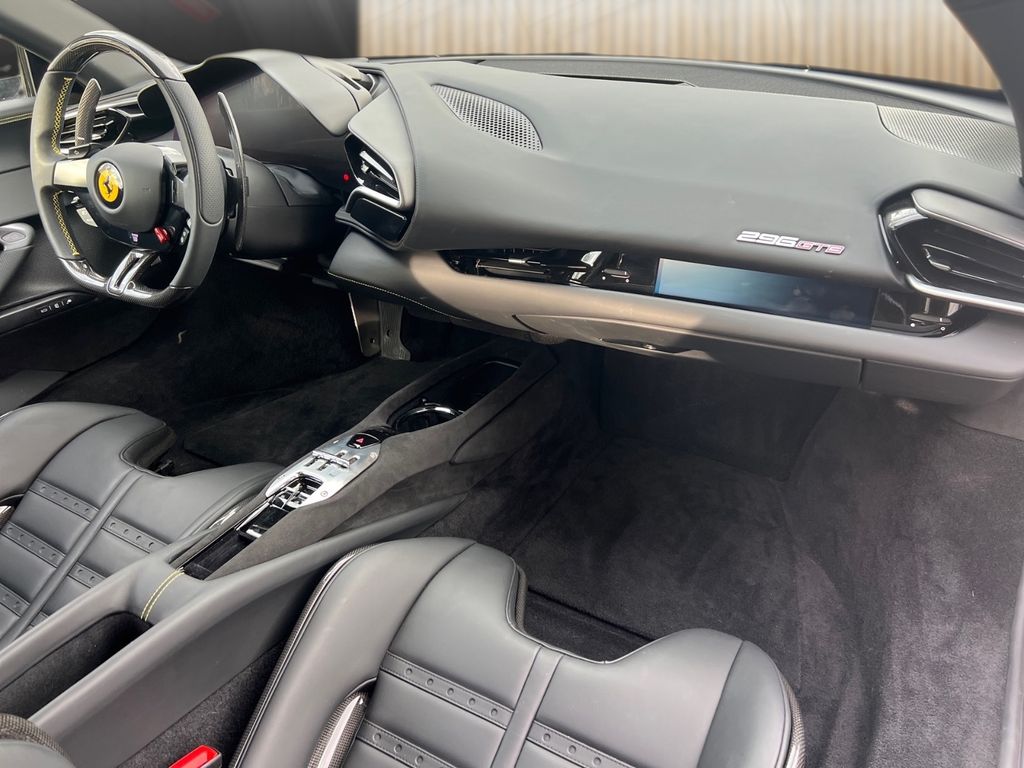 Ferrari 296 GTB 2023