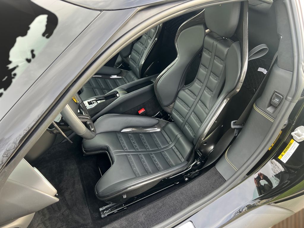 Ferrari 296 GTB 2023