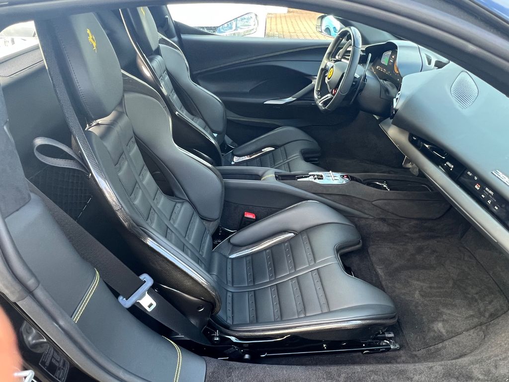 Ferrari 296 GTB 2023