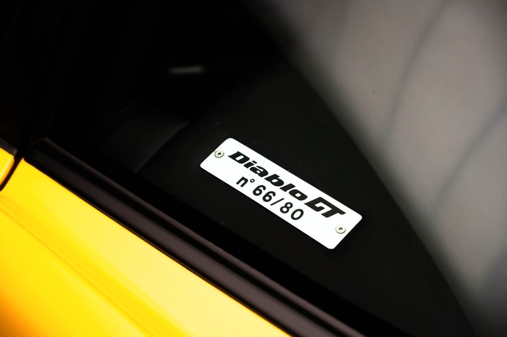 Lamborghini Diablo 2000