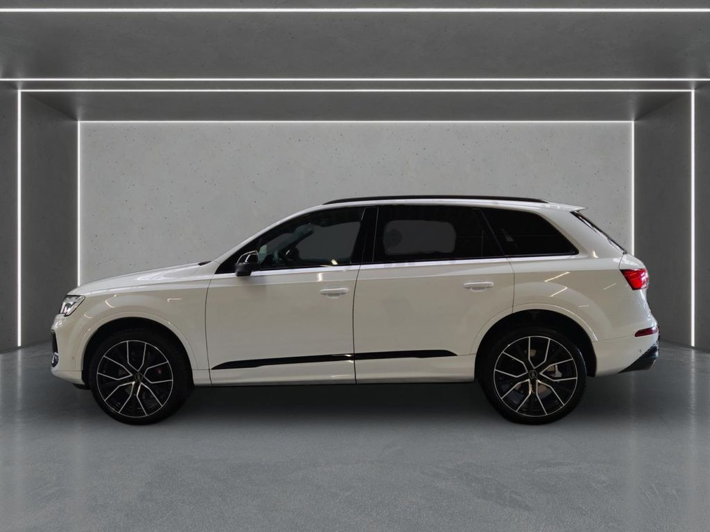 Audi SQ7 2025