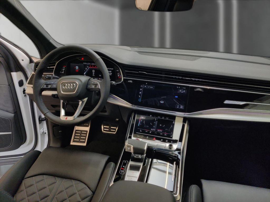 Audi SQ7 2025