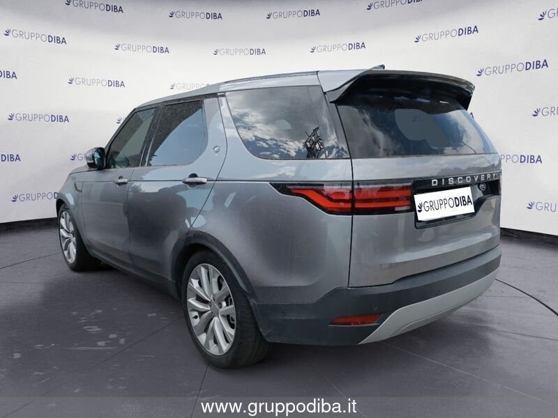 Land Rover Discovery 2022
