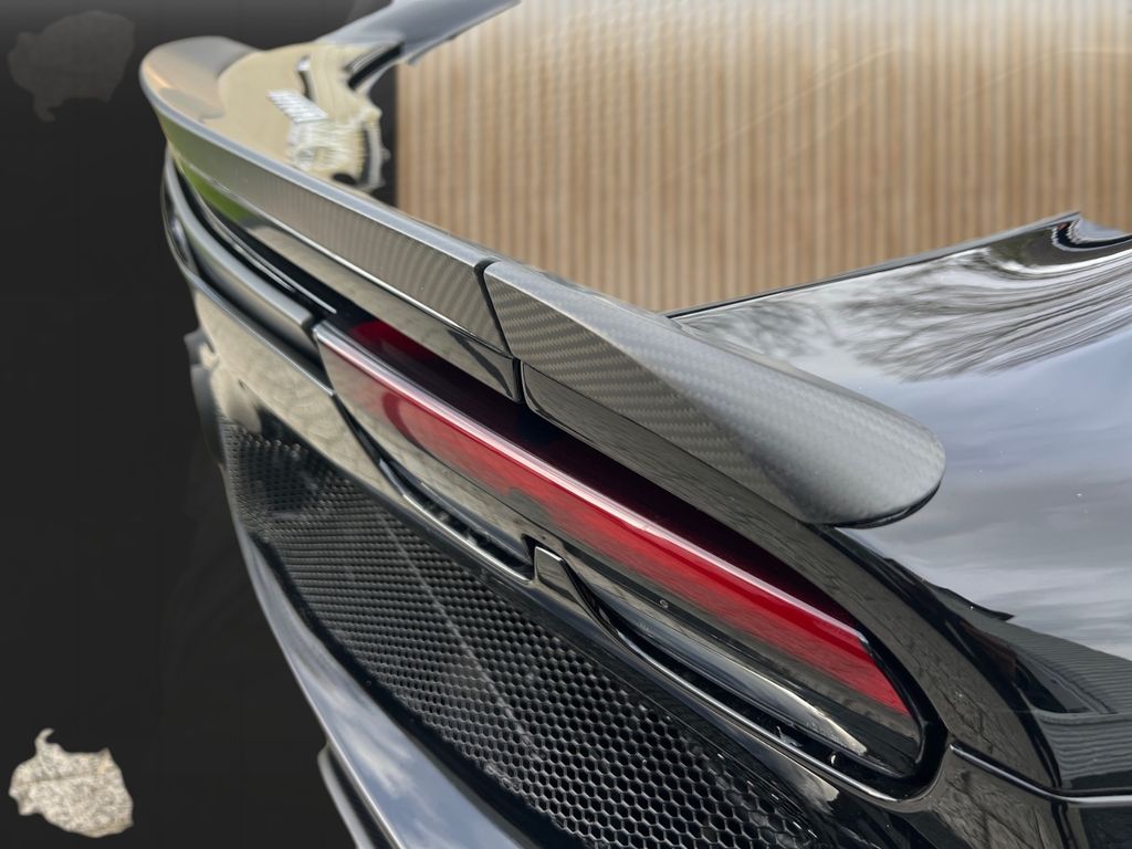 Ferrari 296 GTB 2023