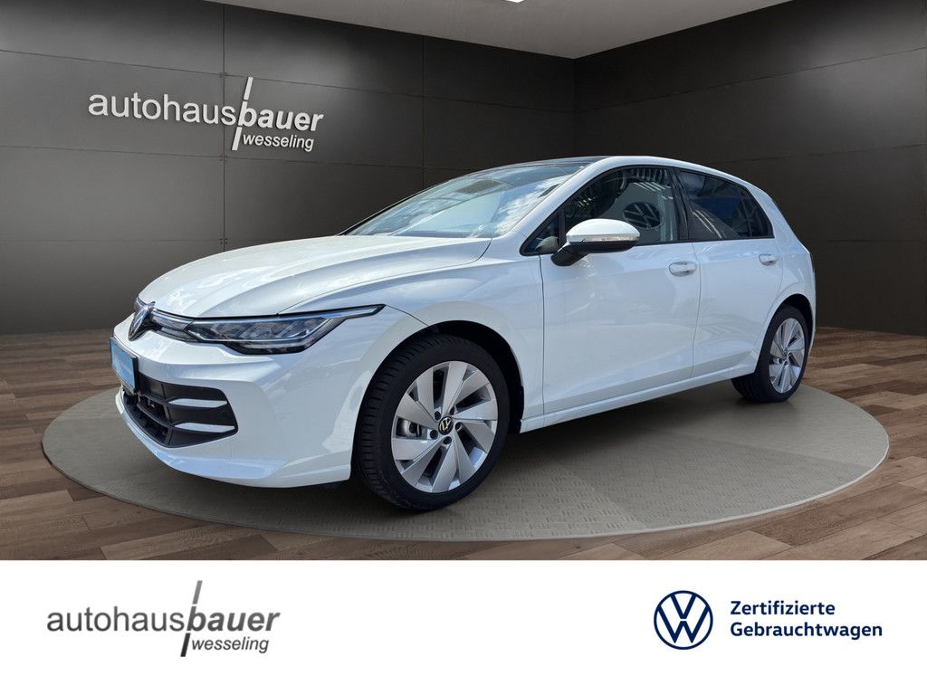 Volkswagen Golf 2024