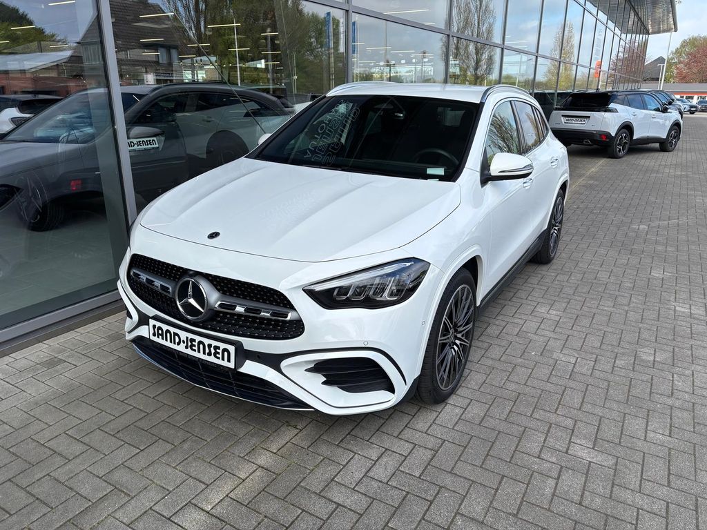 Mercedes-Benz GLA 200 2024