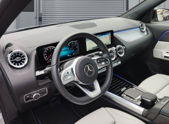 Mercedes-Benz EQA 2021