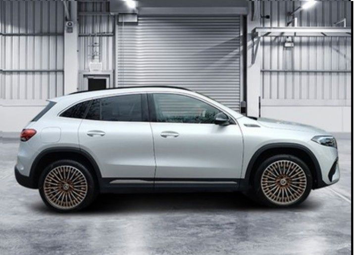 Mercedes-Benz EQA 2021