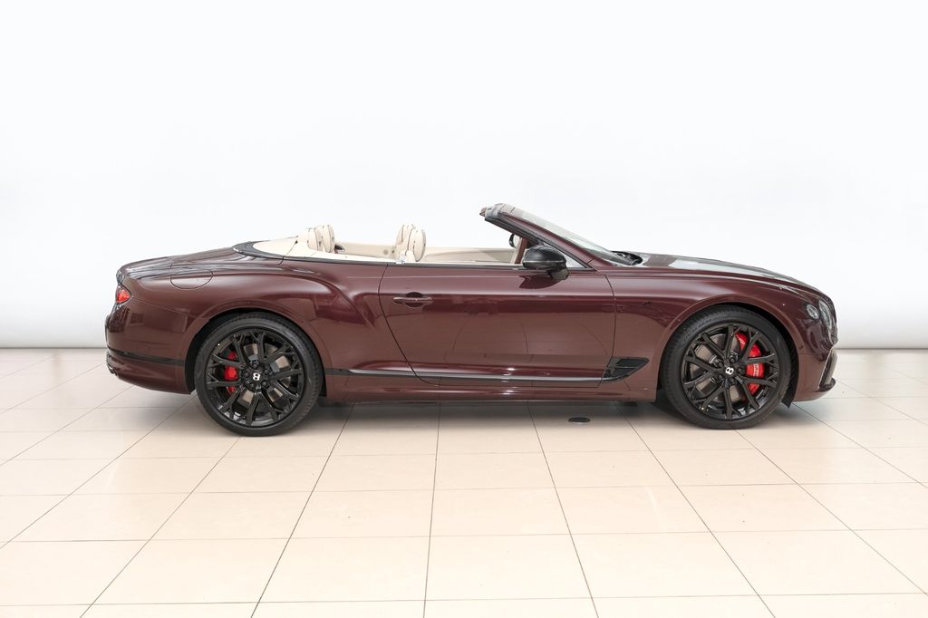 Bentley Continental GTC 2025