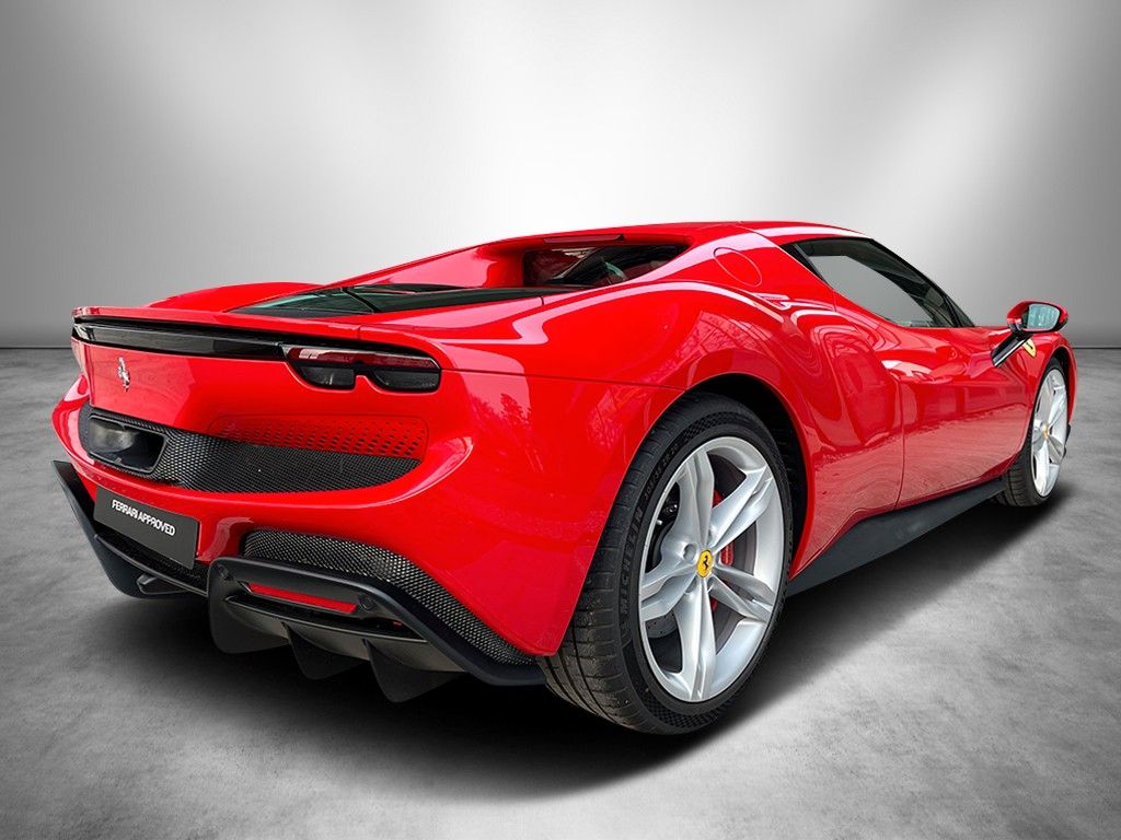 Ferrari 296 GTB 2023