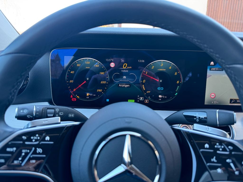 Mercedes-Benz E 300 2022