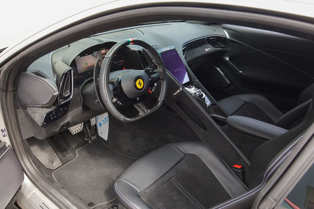 Ferrari Roma 2023