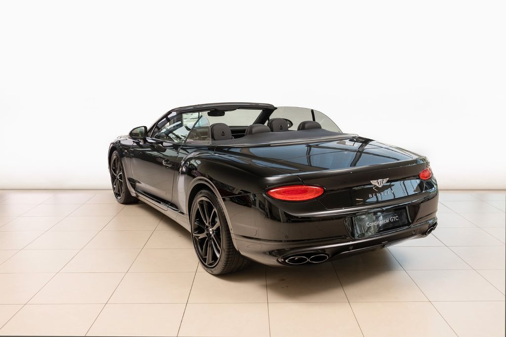 Bentley Continental GTC 2025