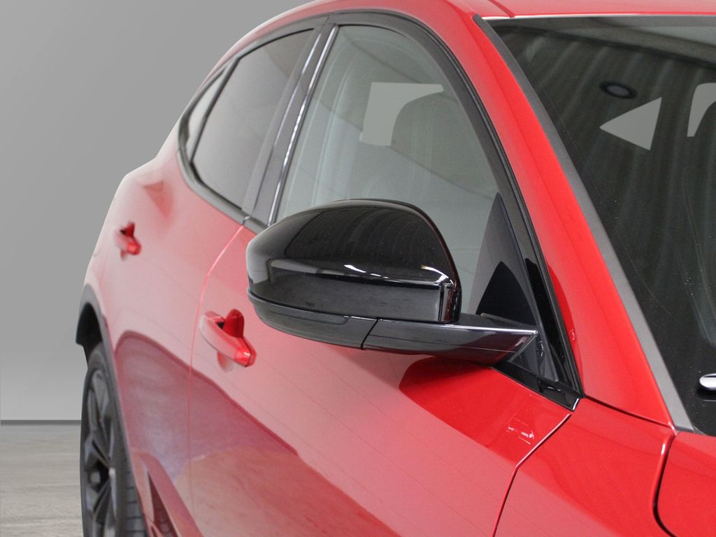 Jaguar E-Pace 2024