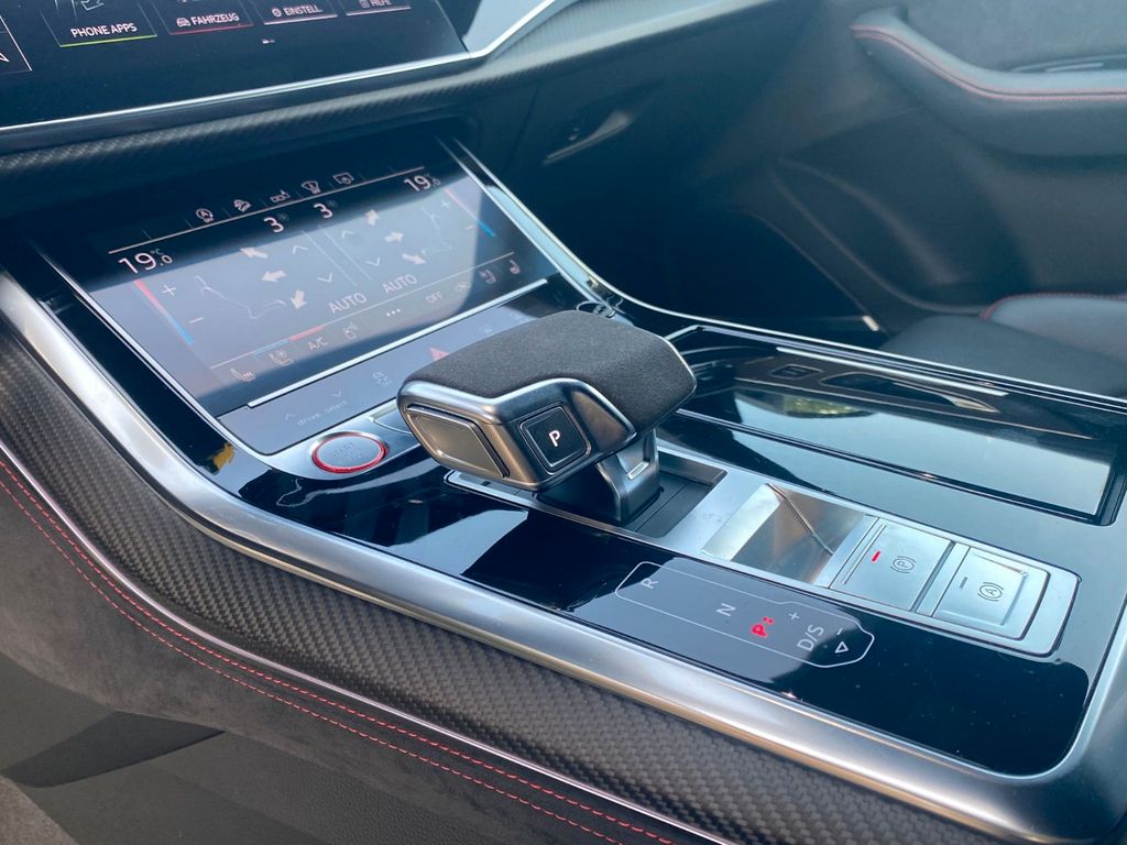 Audi RSQ8 2020