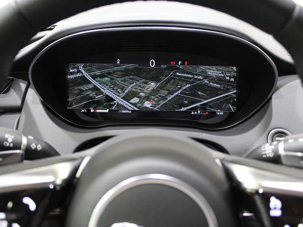 Jaguar E-Pace 2024