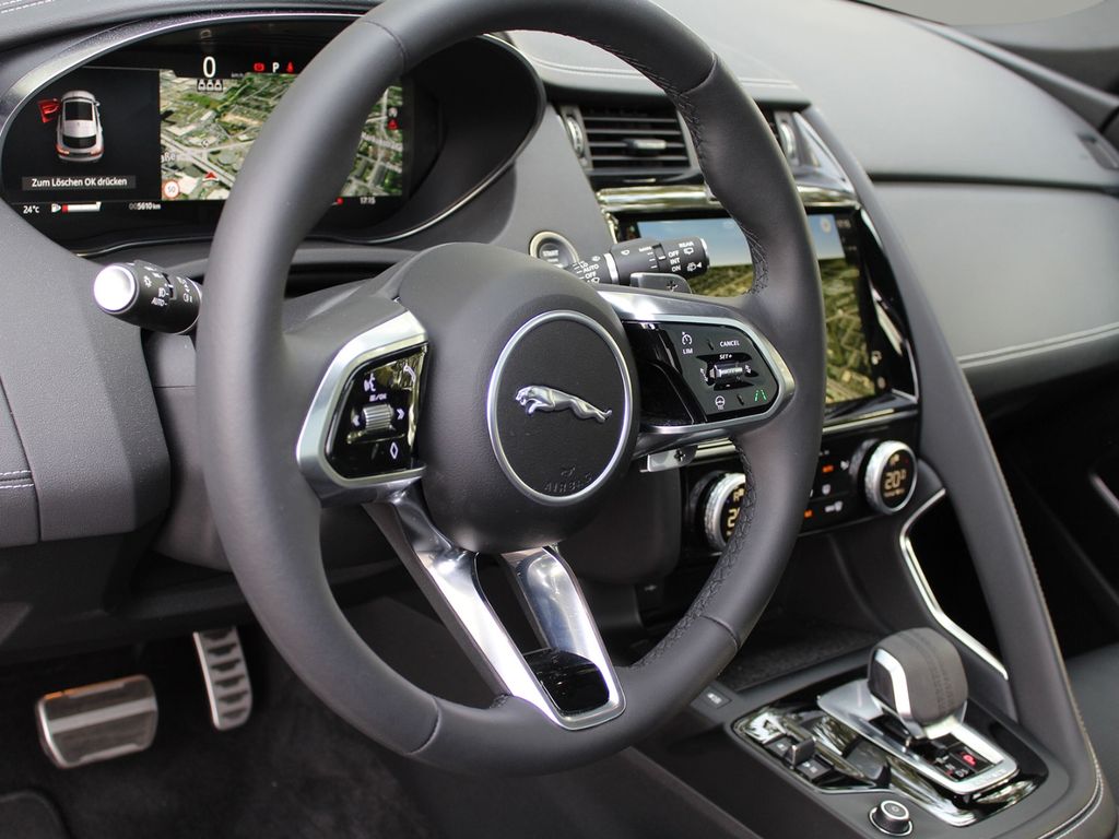 Jaguar E-Pace 2024