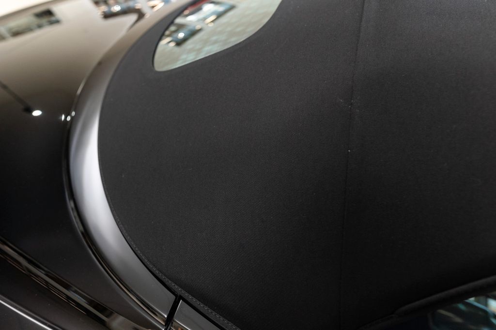 Bentley Continental GTC 2025